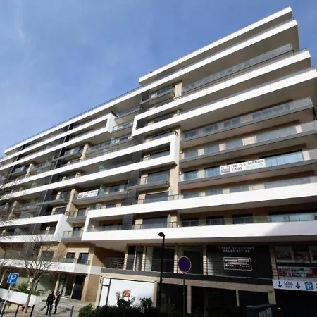 Modern Rocha Prime Flat Apartment