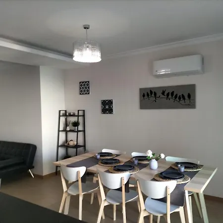 Apartament Modern Rocha Prime Flat *